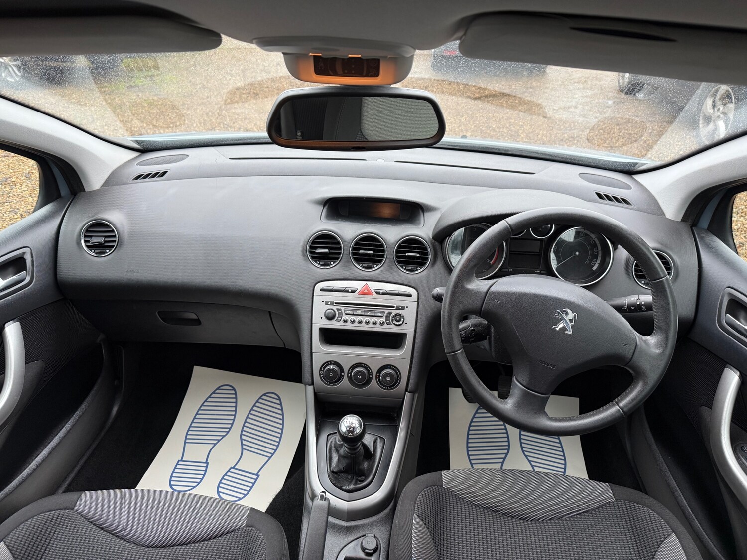 Used Peugeot 308 2013 for sale - 77392151: Photo 13