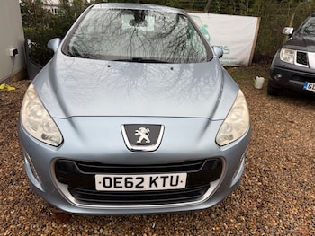 Used Peugeot 308 2013 for sale - 77392151: Photo