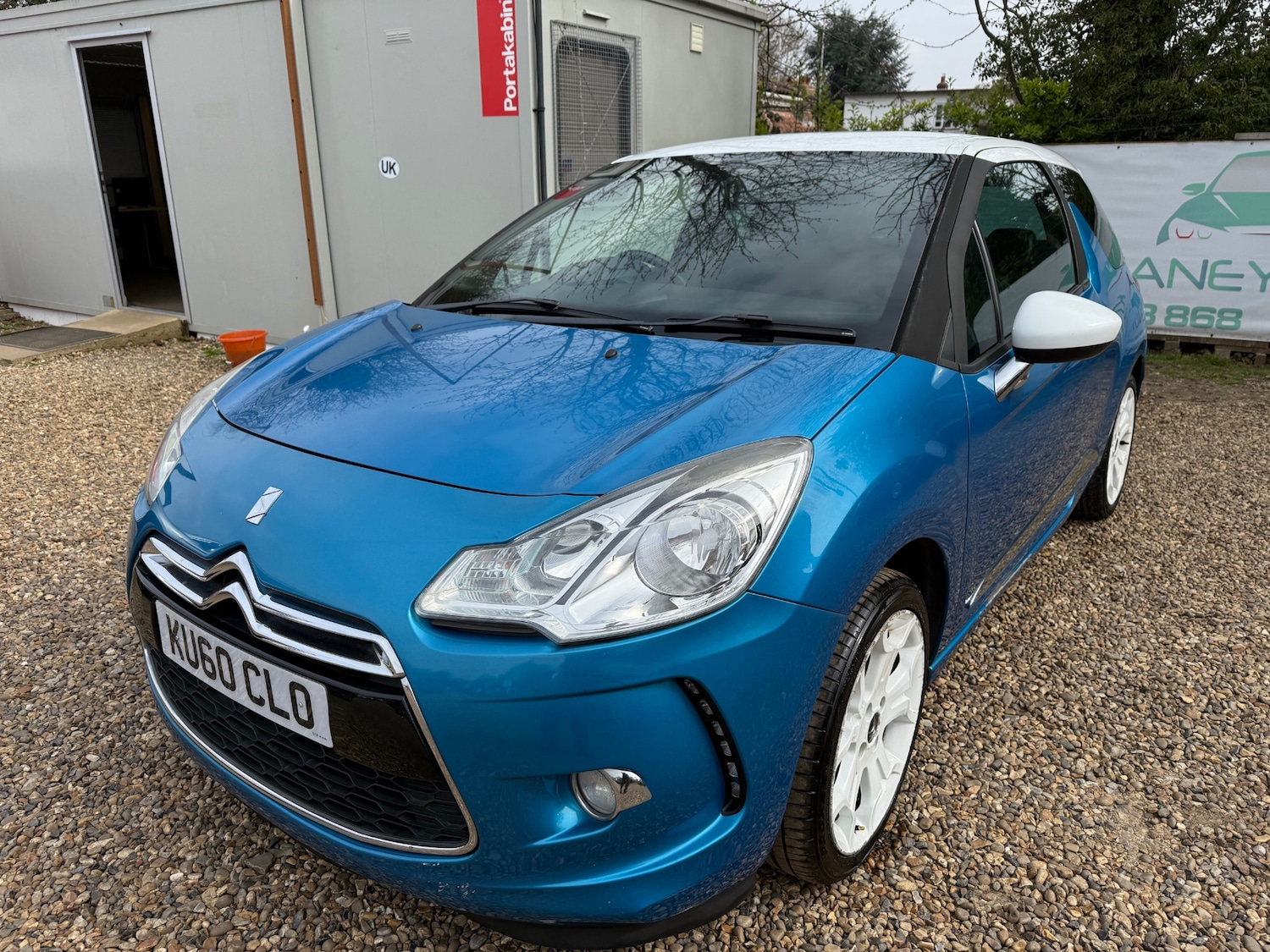 Used Citroen DS3 2011 for sale - 77983645: Photo 3