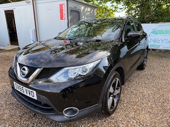 Used Nissan Qashqai 2015 for sale - 75737688: Photo
