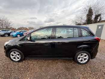 Used Ford Grand C-Max 2011 for sale - 77392150: Photo