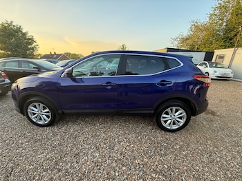 Used Nissan Qashqai 2015 for sale - 78674333: Photo