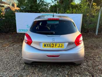Used Peugeot 208 2013 for sale - 74580667: Photo
