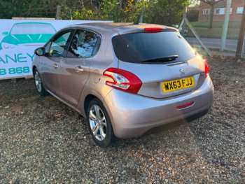 Used Peugeot 208 2013 for sale - 74580667: Photo