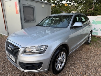 Used Audi Q5 2009 for sale - 76079500: Photo