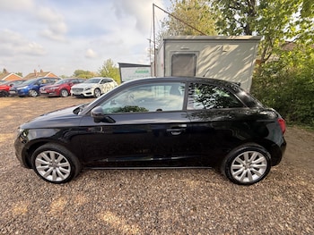 Used Audi A1 2012 for sale - 78465637: Photo