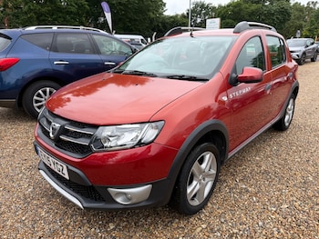 Used Dacia Sandero Stepway 2015 for sale - 78832891: Photo