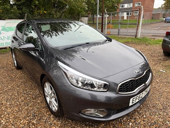 2012 (62) - 1.6 CRDi 3 EcoDynamics 5dr