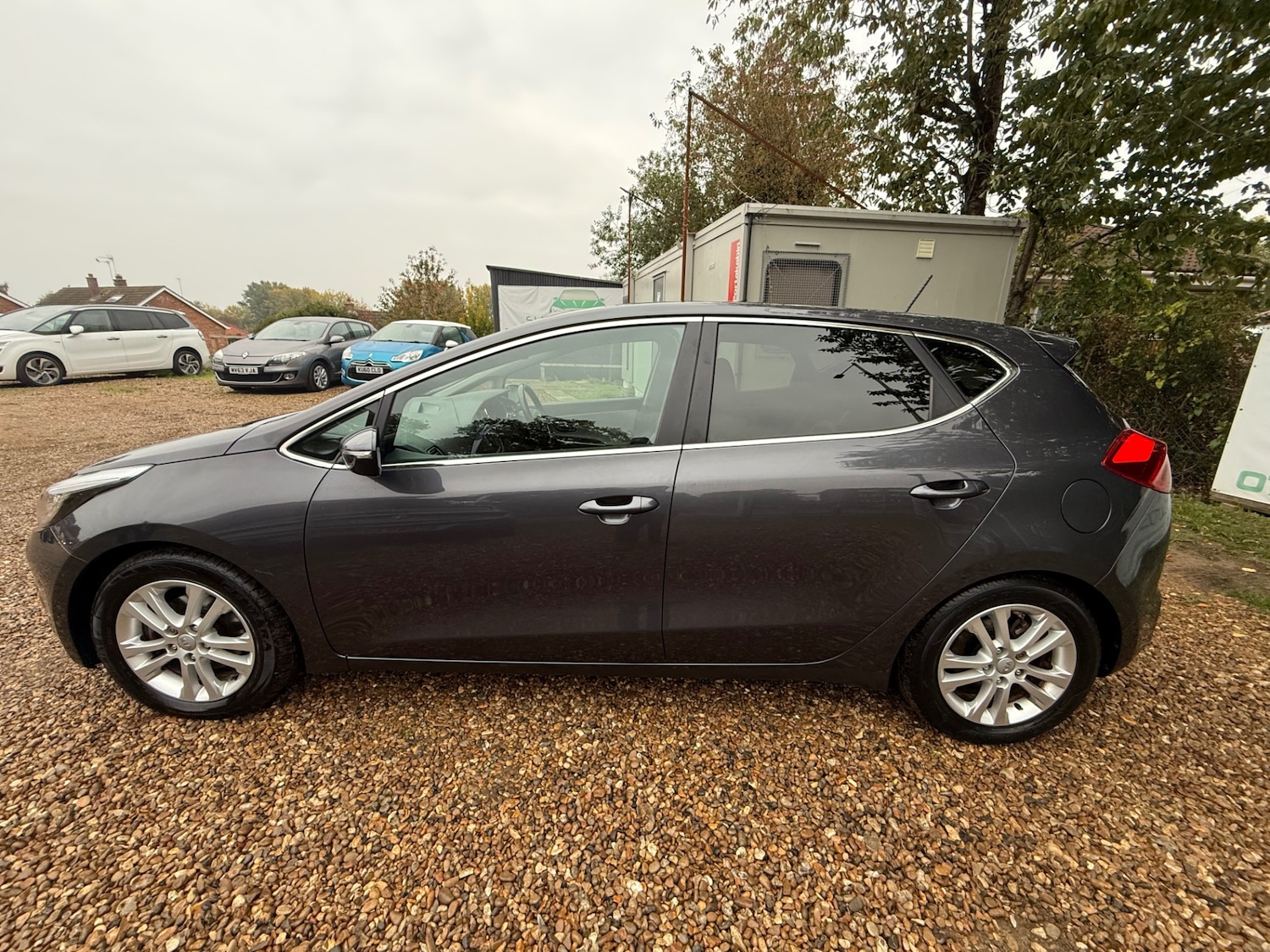 Used Kia Ceed 2012 for sale - 76302139: Photo 4