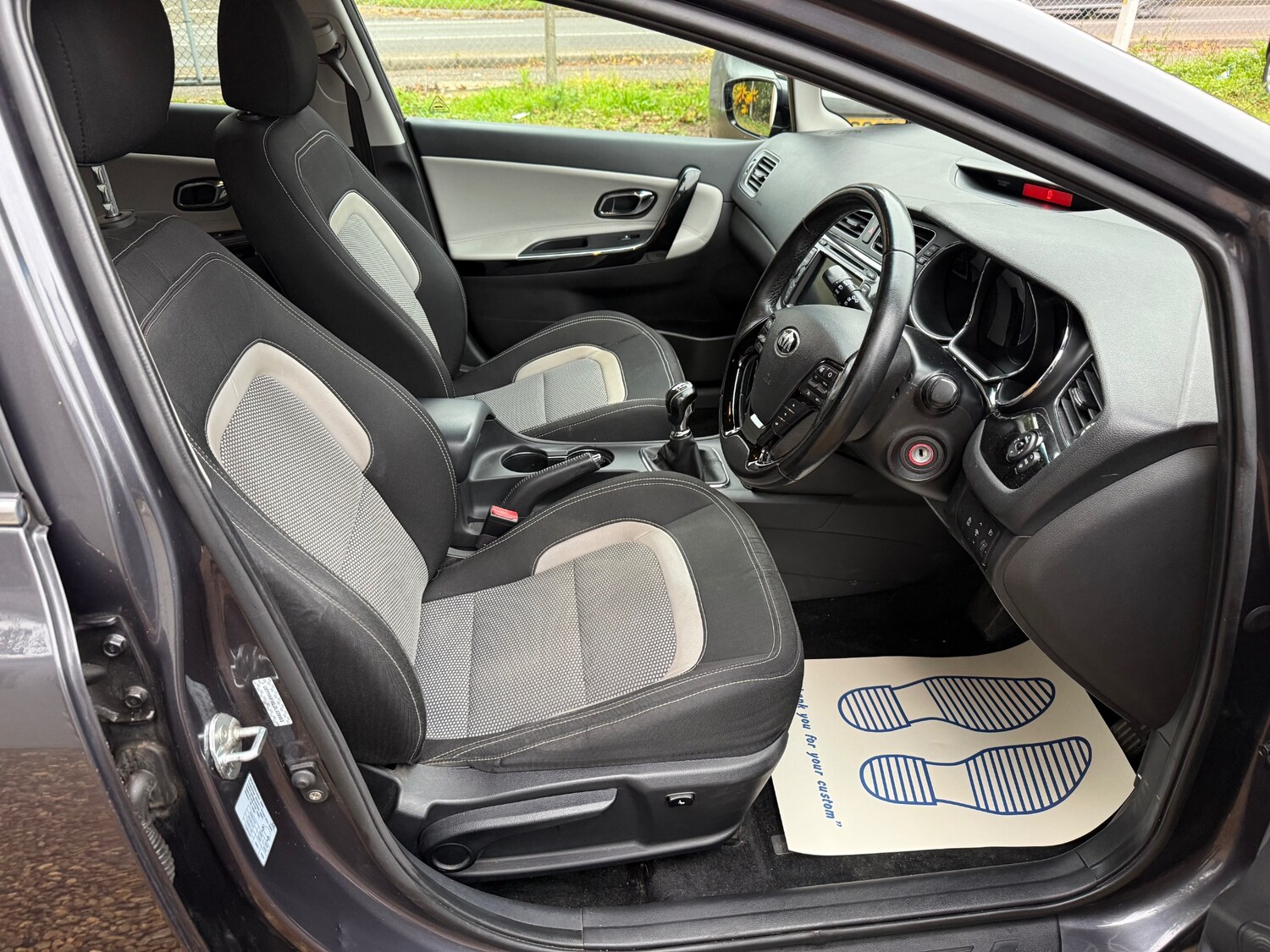 Used Kia Ceed 2012 for sale - 76302139: Photo 9