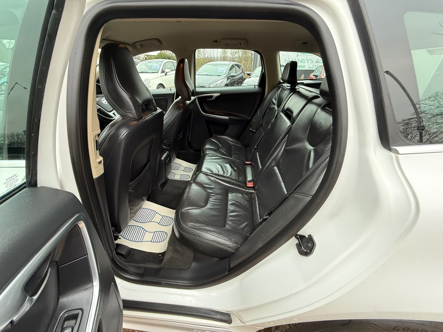 Used Volvo XC60 2012 for sale - 77392134: Photo 11