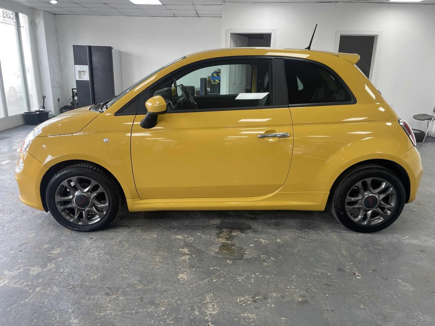 Used Fiat 500 2015 for sale - 78004347: Photo 3