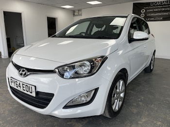 Used Hyundai i20 2015 for sale - 78408514: Photo