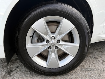 Used Volvo XC60 2022 for sale - 76061214: Photo 2