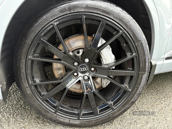 Used Audi Q7 2017 for sale - 77030372: Photo 2