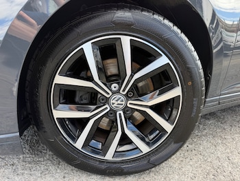 Used Volkswagen Passat 2020 for sale - 79375101: Photo
