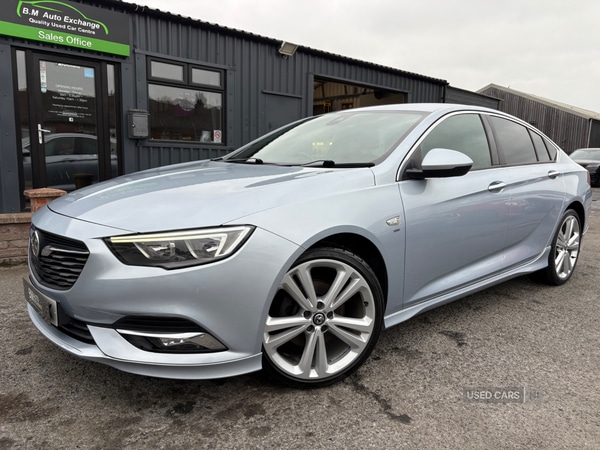 Used Vauxhall Insignia 2017 for sale - 76308804: Photo 1