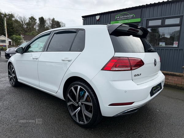 Used Volkswagen Golf 2017 for sale - 77684733: Photo 5