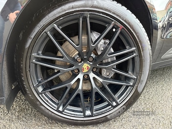 Used Porsche Macan 2023 for sale - 78388583: Photo