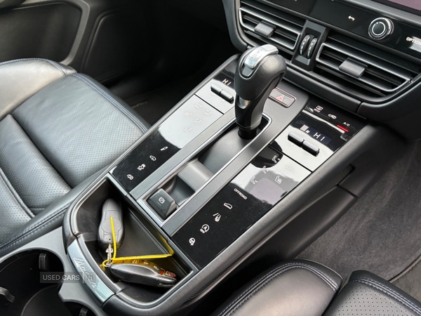Used Porsche Macan 2023 for sale - 77157108: Photo 18