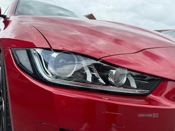 Used Jaguar XE 2017 for sale - 79821920: Photo