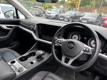 Used Volkswagen Touareg 2019 for sale - 78890487: Photo