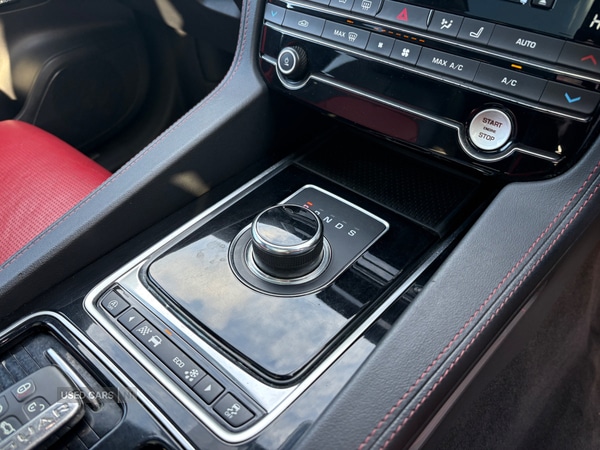 Used Jaguar F-Pace 2019 for sale - 77626814: Photo 16