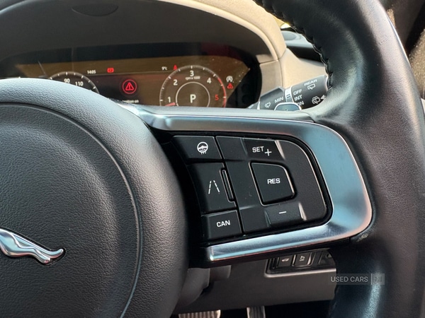 Used Jaguar F-Pace 2019 for sale - 77941322: Photo 13
