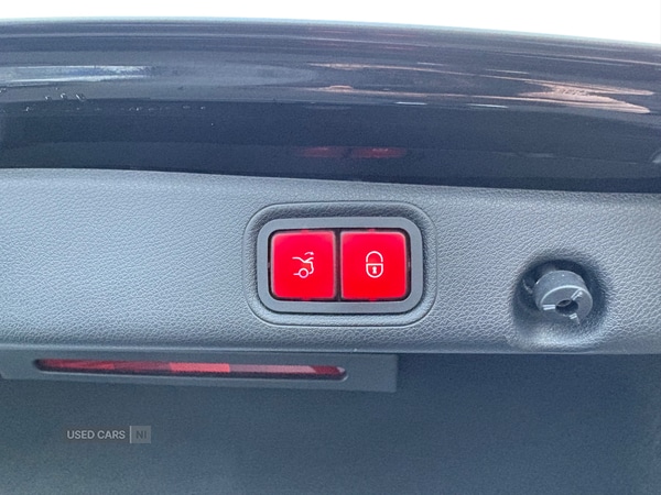 Used Mercedes-Benz E Class 2018 for sale - 77371950: Photo 23