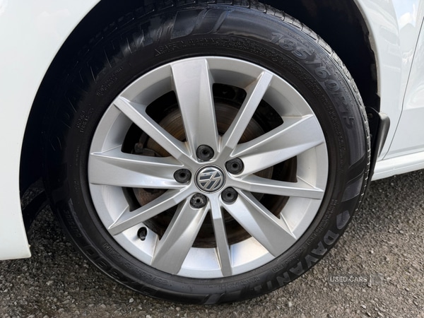 Used Volkswagen Polo 2015 for sale - 78020867: Photo 2