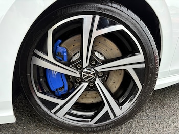 Used Volkswagen Golf 2023 for sale - 76825613: Photo