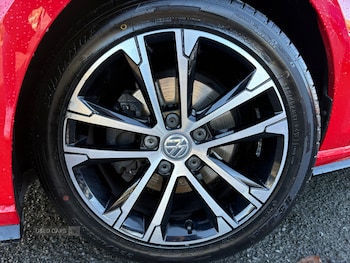 Used Volkswagen Golf 2018 for sale - 76433713: Photo