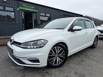 Used Volkswagen Golf 2017 for sale - 78676965: Photo