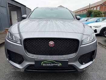Used Jaguar F-Pace 2020 for sale - 78261776: Photo