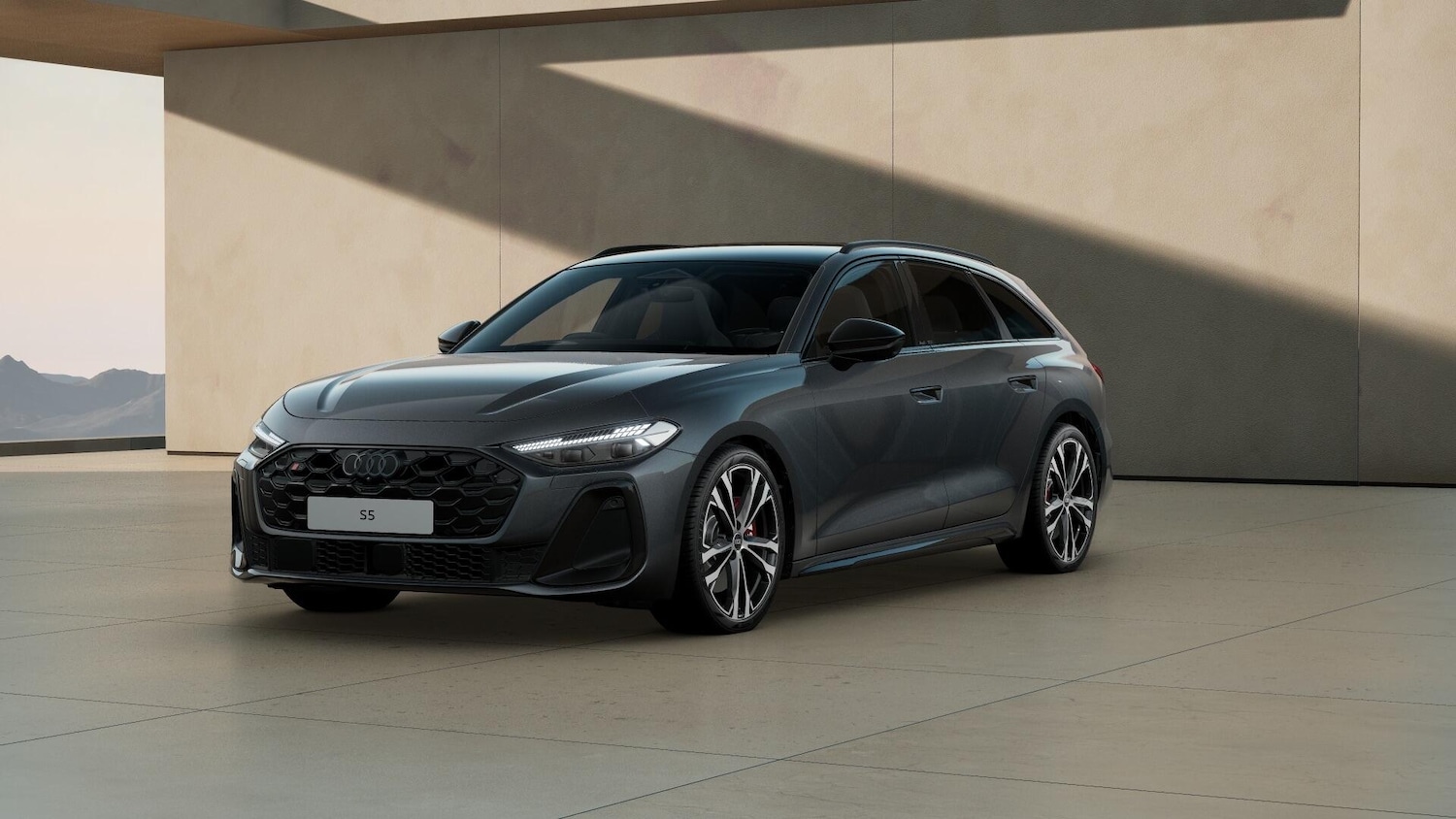 Used Audi S5 Avant 2025 for sale - 76453568: Photo 1