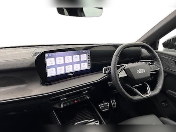 Used Audi Q3 2025 for sale - 78453789: Photo