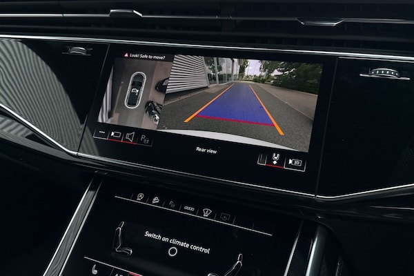 Used Audi SQ8 2025 for sale - 75786350: Photo 25