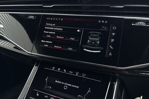 Used Audi SQ8 2025 for sale - 75786350: Photo 32