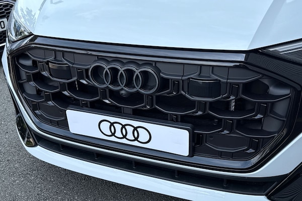 Used Audi SQ8 2025 for sale - 75786350: Photo 45