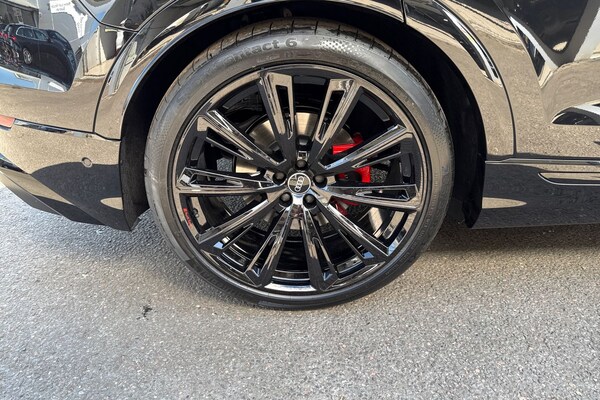 Used Audi SQ8 2025 for sale - 75819852: Photo 12