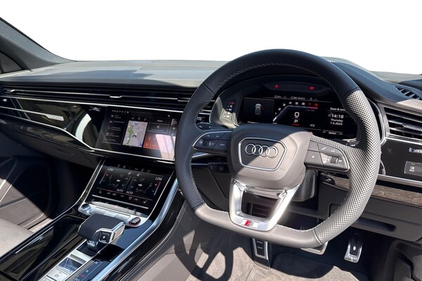 Used Audi SQ8 2025 for sale - 75819852: Photo 17