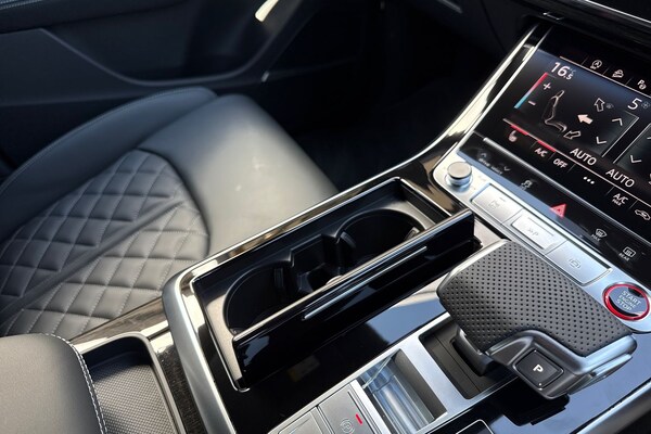 Used Audi SQ8 2025 for sale - 75819852: Photo 19