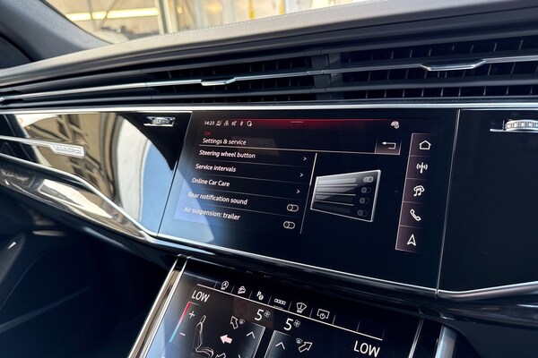 Used Audi SQ8 2025 for sale - 75819852: Photo 48