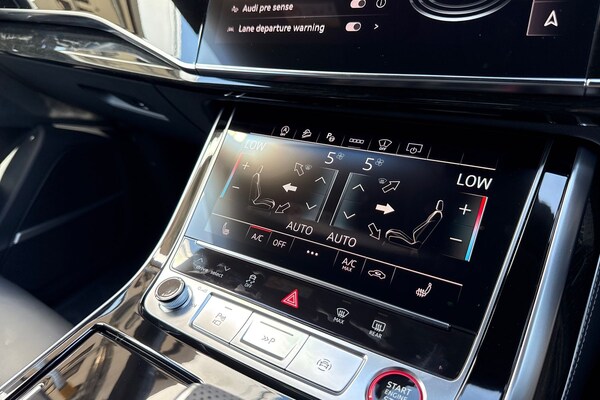 Used Audi SQ8 2025 for sale - 75819852: Photo 53