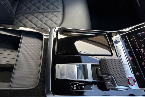 Used Audi SQ8 2025 for sale - 75819852: Photo 54