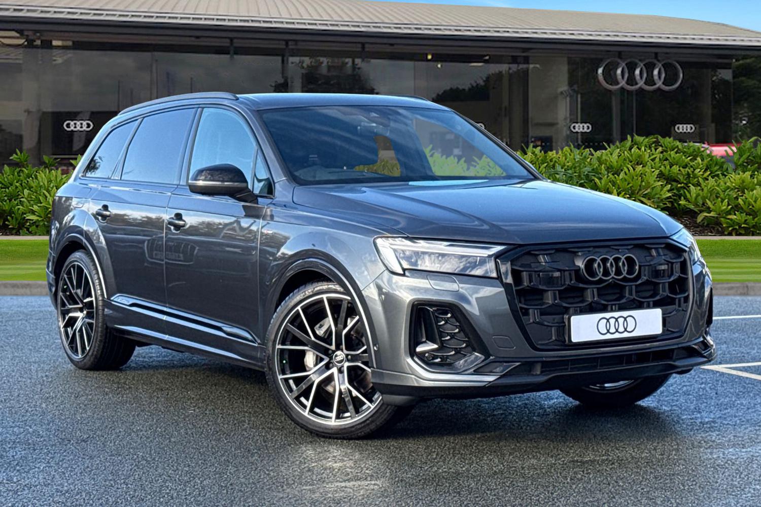 Used Audi Q7 2025 for sale - 76353137: Photo 1