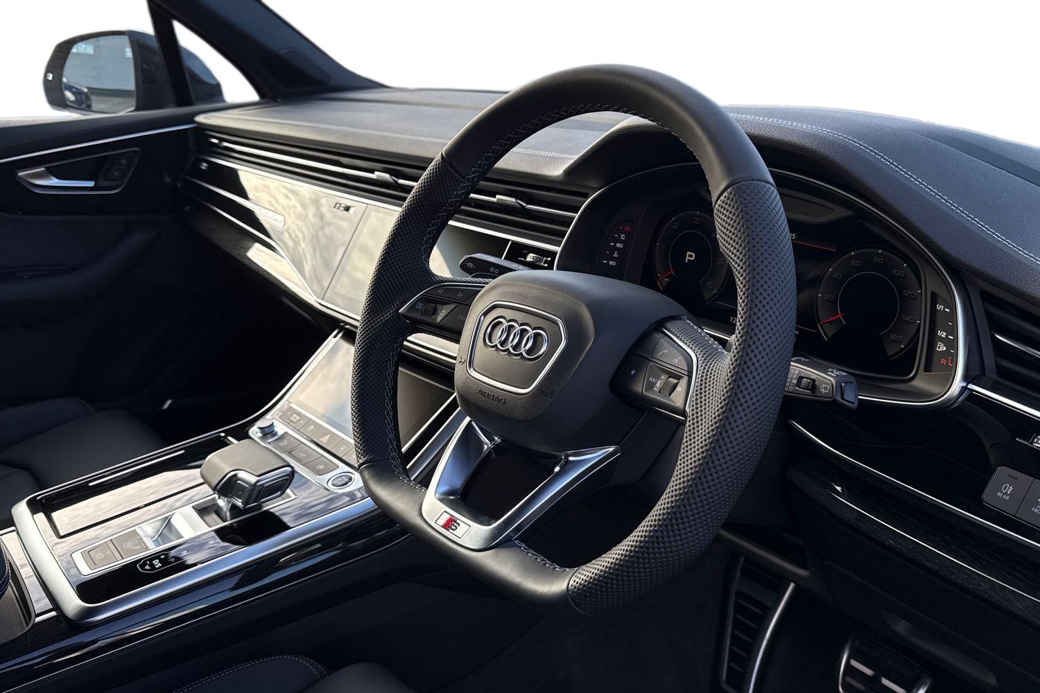 Used Audi Q7 2025 for sale - 76353137: Photo 13