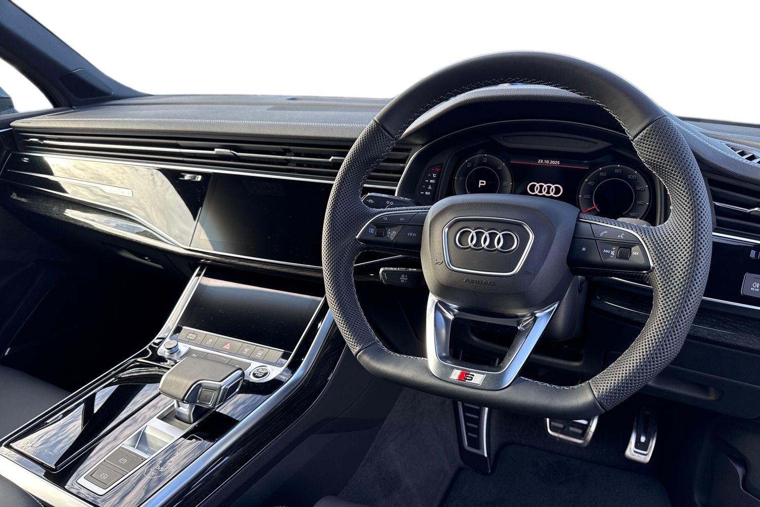 Used Audi Q7 2025 for sale - 76353137: Photo 17