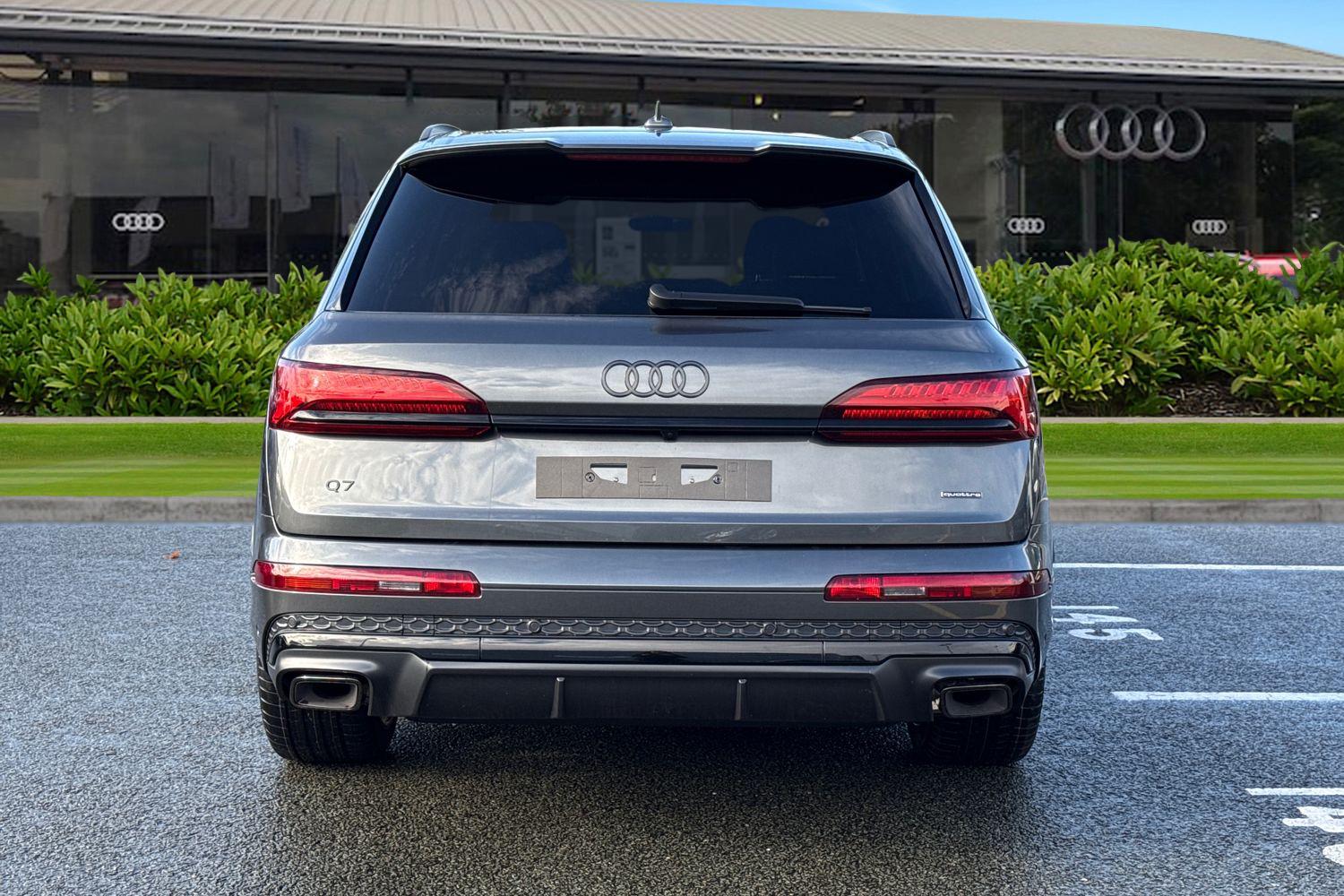 Used Audi Q7 2025 for sale - 76353137: Photo 4
