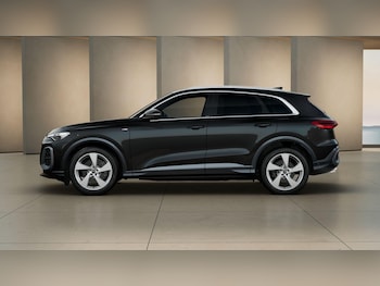 Used Audi Q5 2025 for sale - 77382806: Photo